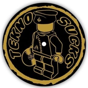 Tekno Sucks (TSR 100% STIJE)